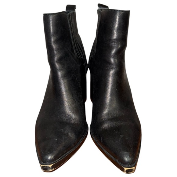 Steve Madden Chandler Black Leather Booties | Size 8 - Picture 4 of 6